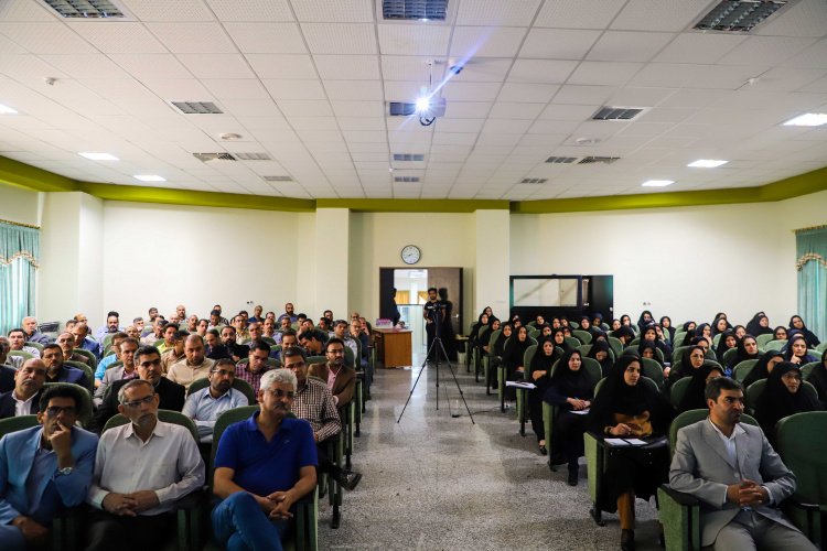 دومین کارگاه آموزشی آشنایی با کلیات حقوق شهروندی در نظام اداری