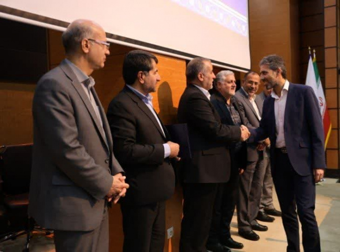تقدیر از روابط عمومی دانشگاه بیرجند به عنوان یکی از روابط عمومیهای برتر استان