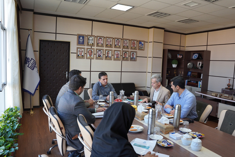 بازدید کارشناس سازمان برنامه و بودجه کشور از پروژههای عمرانی دانشگاه بیرجند